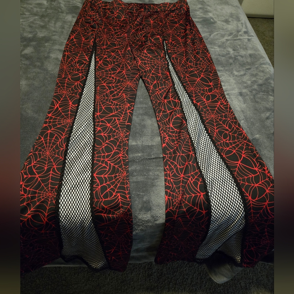 Red and Black Web Pattern Pants